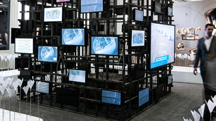 MIKKA products facilitate seamless integration of monitors into digital exhibits in museums | © Deutsches Museum Anthropozän